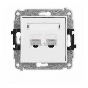 25IGK-4 Gniazdo komputerowe podwójne 2x RJ45 kat.6, 8 stykowe Biały Mat Karlik Icon - Widok z przodu